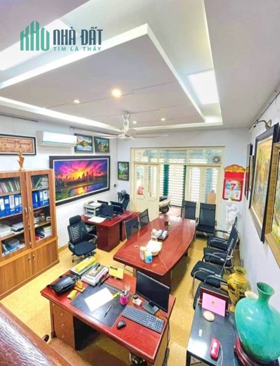 Hàng hiếm mặt ngõ, ô tô tránh, kinh doanh vô địch nhỉnh 12 tỷ Dương Quảng Hàm Cầu Giấy