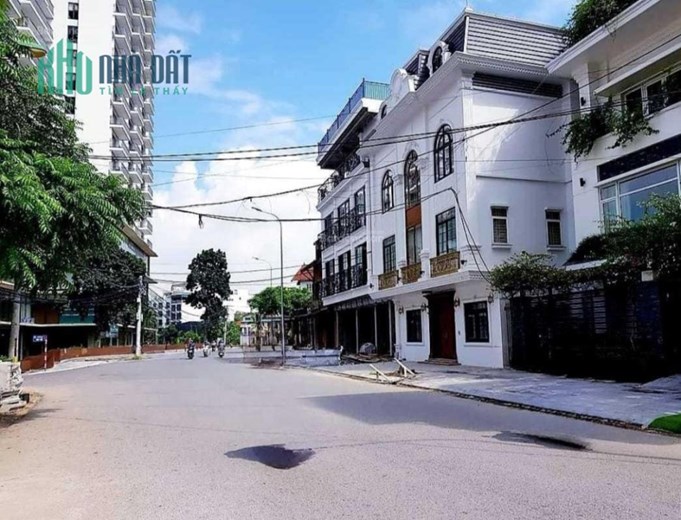 Chính chủ bán nhà mặt ngõ Xuân Diệu kinh doanh tốt giá rẻ