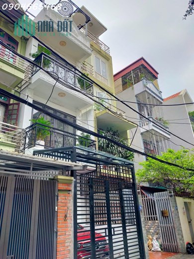 BÁN NHÀ PHỐ BỒ ĐỀ, QUẬN LONG BIÊN, MẶT NGÕ KINH DOANH, Ô TÔ TRÁNH.