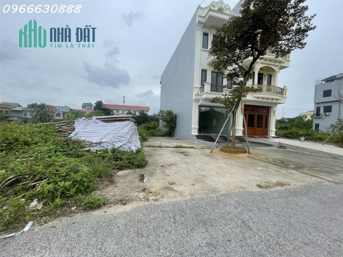 Đất mặt đường Lý Thái Tổ, TP Tuyên Quang Khu vực để ở hoặc kinh doanh rất tốt  Mặt tiền 5m x23m