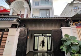 BÁN NHÀ MẶT TIỀN KD HẺM XE HƠI TRẦN XUÂN SOẠN, QUẬN 7, 4M X 17M, 7TỶ7, HẺM THÔNG