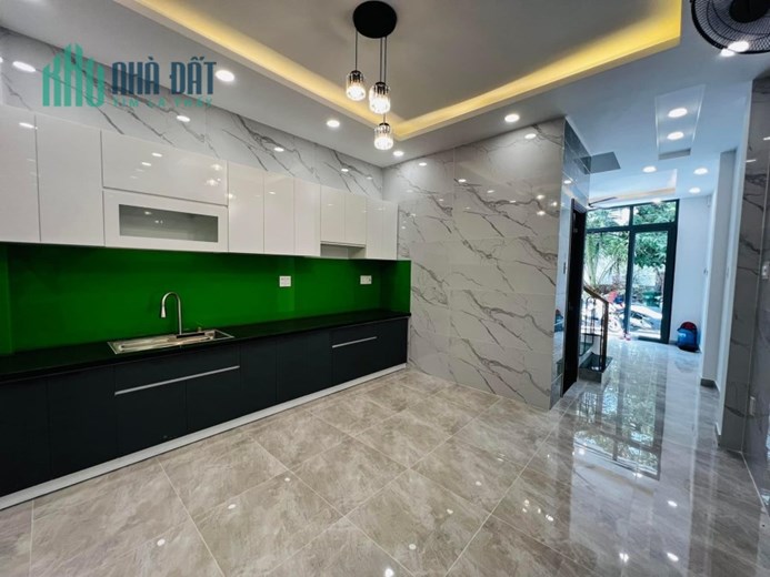 Bán nhà 4 tầng,dtsd 160m2,4pn,tặng full nội thất 5 tỷ Nguyễn Thái Sơn