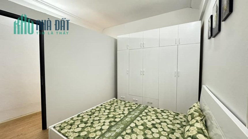 HIẾM!Bán căn hộ tập thể ĐH Sư Phạm phố Trần Quốc Hoàn, Cầu Giấy, 70m2, 2 ngủ, giá 2,15 tỷ