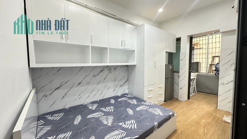 HIẾM!Bán căn hộ tập thể ĐH Sư Phạm phố Trần Quốc Hoàn, Cầu Giấy, 70m2, 2 ngủ, giá 2,15 tỷ