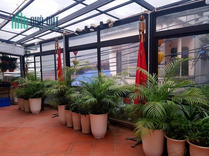 Bán nhà Trần Cung 106m x 3 tầng, mt: 8.8m chỉ 13,6 tỷ