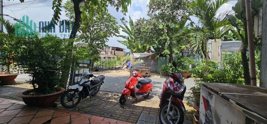 CHO THUÊ MẶT BẰNG 200M2 THUẬN TIỆN KINH DOANH QUÁN ĂN, CAFE…