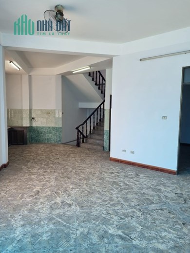 Nhà 9x10m 3 tầng, mt Trường Chinh, ngay Tham Lương, Tân Thới Nhất, Quận 12, nhỉnh 10 tỷ