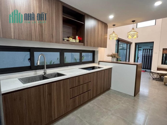 ♣ Nhà gần MT Tôn Đản, kiệt 2.5m thẳng thông, 71m2, 2.05 tỷ