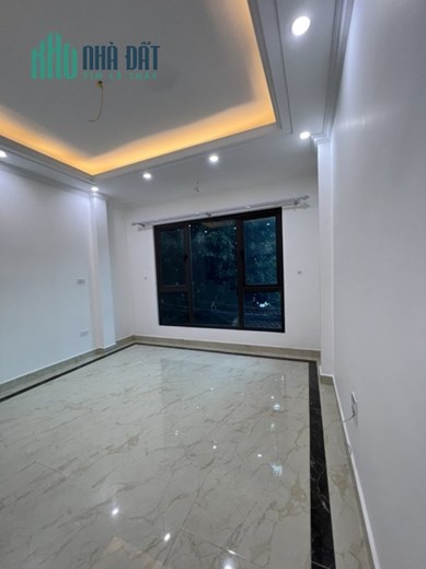 Siêu rẻ. Bán nhà Phan Đình Giót, Hà Đông. 35m2 x 5T. MT 4m. GARA Ô TÔ. KD. Hơn 4 Tỷ. 0968084286