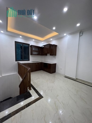 Siêu rẻ. Bán nhà Phan Đình Giót, Hà Đông. 35m2 x 5T. MT 4m. GARA Ô TÔ. KD. Hơn 4 Tỷ. 0968084286