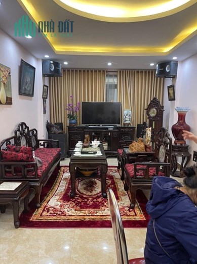 Bán nhà 3 tấng dân xây 100m2, Phượng Đồng, Phụng Châu, gần ĐH thể thao, giá 21 triệu