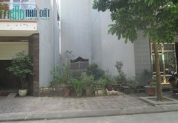 Tôi bán đất Đấu giá Mậu Lương gần chợ Mậu Lương, MT 5m, 60m2 chỉ 6.666 tỷ. LH 0989.62.6116
