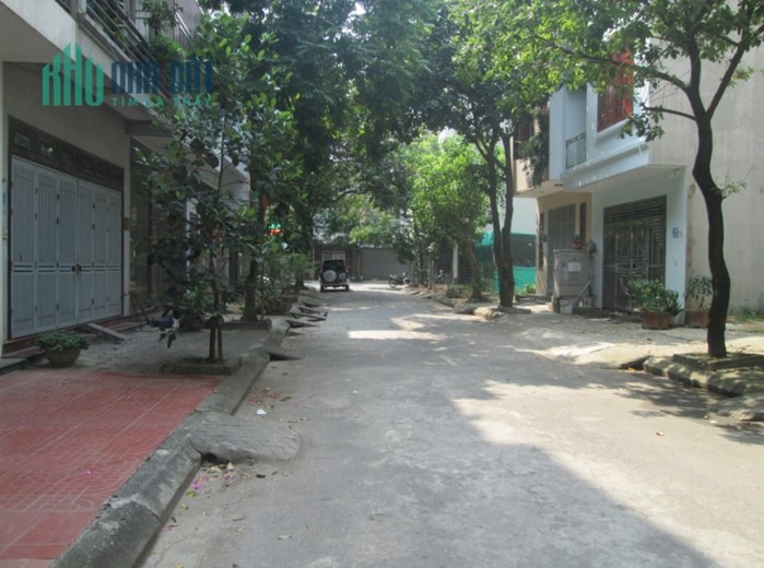 Tôi bán đất Đấu giá Mậu Lương gần chợ Mậu Lương, MT 5m, 60m2 chỉ 6.666 tỷ. LH 0989.62.6116