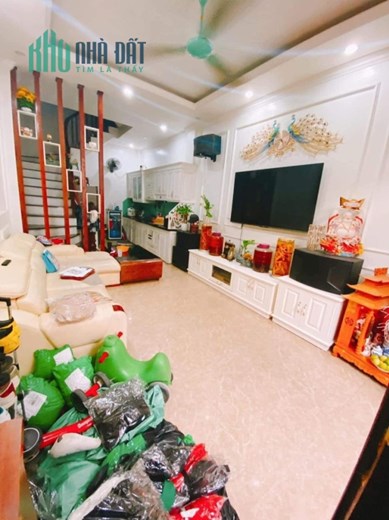 Bán nhà khu Văn Miếu 35m2 x 4 tầng, 15m ra oto, nhà đẹp ở luôn, nhỉnh 5 tỷ