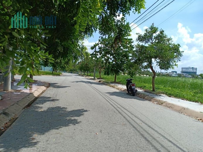ĐẤT CHÍNH CHỦ - GIÁ TỐT - Vị Trí Đẹp Tại KDC Thanh Yến, Xã Nhựt Chánh, Bến Lức- Long An