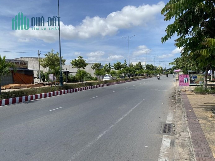 ĐẤT CHÍNH CHỦ - GIÁ TỐT - Cần Bán Nhanh Tại Đường Hùng Vương, Huyện Hồng Ngự, Đồng Tháp