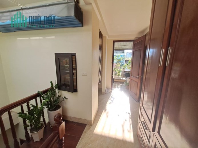 Bán nhà mặt phố Nguyễn Chí Thanh, Đống Đa, quy hoạch ổn định, 98m, mặt tiền 6m, 36 tỷ.
