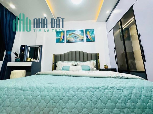 -TÂY SƠN- NGUYỄN LƯƠNG BẰNG
-TẶNG KHÁCH FULL NỘI THẤT
   -Tây Sơn 23.1/31m-5t-giá chỉ3.95tỷ