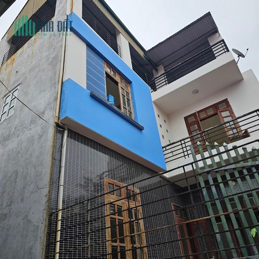 GIÁ chỉ nhỉnh 1 tỷ có ngay nhà 3 tầng mới 
DIỆN TÍCH GẦN 100 m lô góc 
(Còn thương lượng )