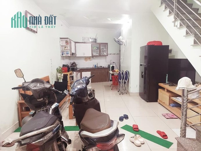 Bán nhà ngõ 66 Trung Hành, 40m 2 tầng GIÁ 1.5 tỉ độc lập