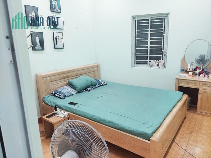 Bán nhà ngõ 66 Trung Hành, 40m 2 tầng GIÁ 1.5 tỉ độc lập