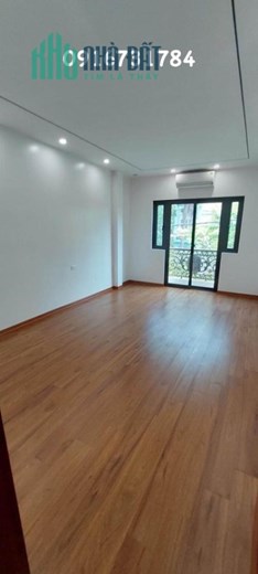 NHỈNH 3 TỶ SỞ HỮU 35M 5 TẦNG LAI XÁ, Ô TÔ ĐỖ CỬA. LH 0916731784