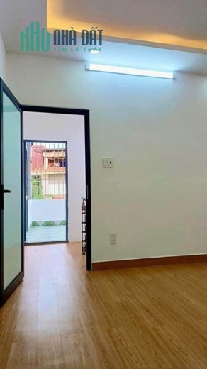 Bán nhà ngõ 639 Ngô Gia Tự 46m 3 tầng GIÁ 2.15 tỉ ngõ thông, xây độc lập