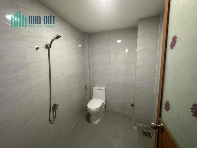 Bán gấp nhà mặt tiền đường Nguyễn Đình Tứ 10m5, quận Cẩm Lệ, kinh doanh siêu đỉnh