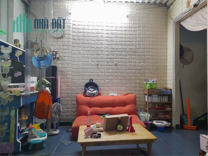 Giảm 5.3 tỷ còn 3.8 tỷ! Nhà 45m2, 2 tầng, đường Phú Thọ Hòa, Tân Phú