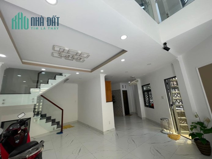 CẦN BÁN NHÀ MỚI ĐẸP HXH, GẦN MẶT TIỀN TBT, PHƯỜNG 5 BÌNH THẠNH - SỔ ĐẸP NỞ HẬU TÀI LỘC.