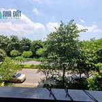 Giảm thêm 5 tỷ bán nhanh Biệt thự sân vườn CIputra - Tây Hồ 230m2, 4T, MT10m