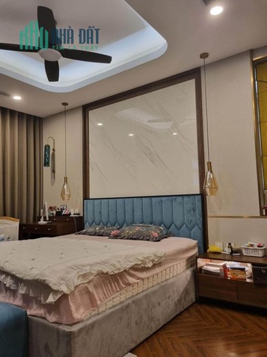 Giảm thêm 5 tỷ bán nhanh Biệt thự sân vườn CIputra - Tây Hồ 230m2, 4T, MT10m