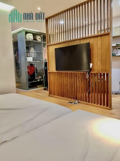 Bán nhà phố Trần Đại Nghĩa, phân lô, gara, nhà đẹp, ở vip, Kd Vp, 80, mt 8m, chỉ 14,8 tỷ
