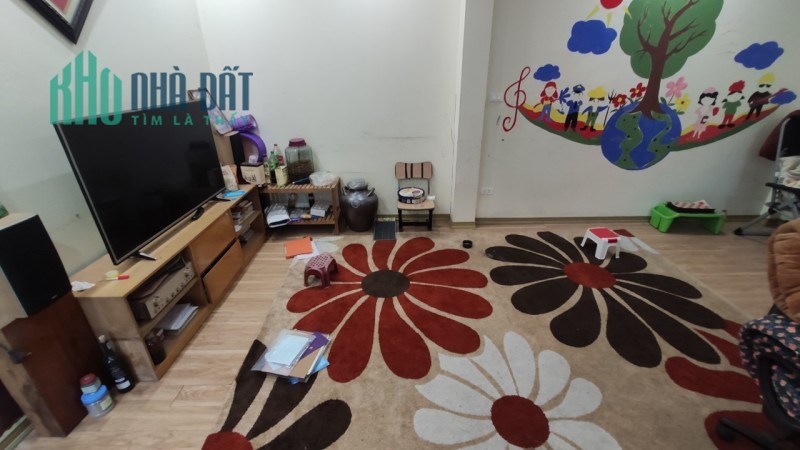 Bán nhà Sài Đồng,Long Biên 5 tầng,70m,Mt4.5m,thang máy,lô góc hơn 5 tỷ
