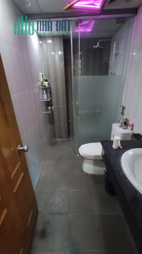 Bán nhà Sài Đồng,Long Biên 5 tầng,70m,Mt4.5m,thang máy,lô góc hơn 5 tỷ