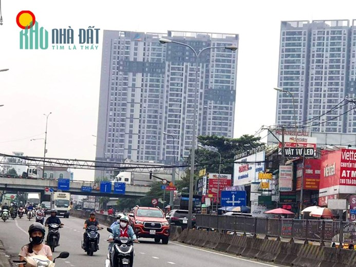 Bán nhà mặt tiền Quốc Lộ 1k, Linh Xuân, 173m2, giá 9.5 tỷ.