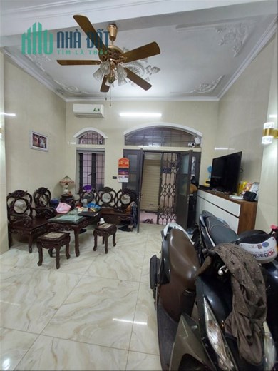 Bán nhà Phố Văn Chương Quận Đống Đa 38m2x4 tầng, ở ngay nhỉnh 4 tỷ