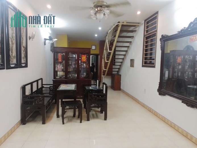 Bán nhà mặt phố Ngô Quyền, Hà Đông 32m2, 5 tầng KINH DOANH, Ngõ thông.