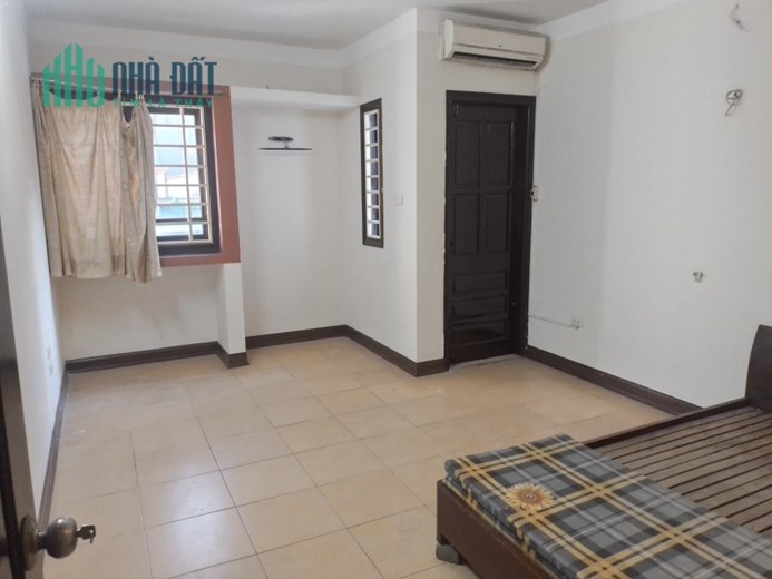Bán nhà mặt phố Ngô Quyền, Hà Đông 32m2, 5 tầng KINH DOANH, Ngõ thông.