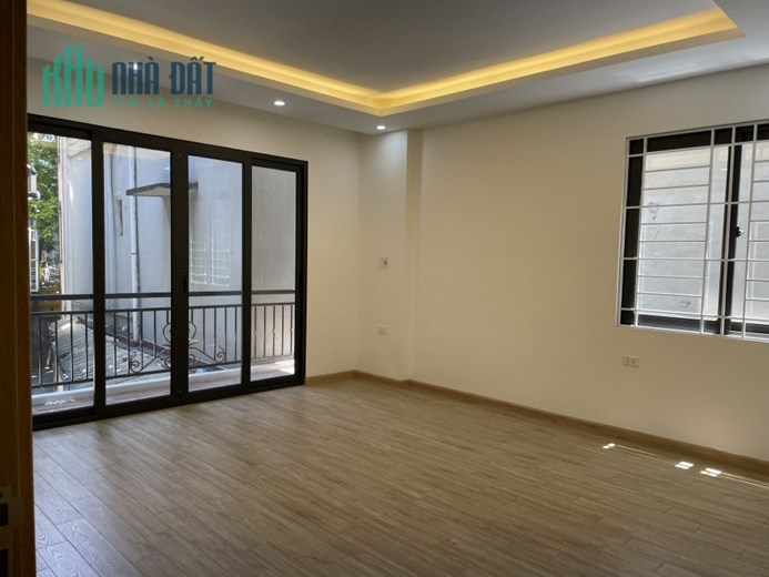 Bán nhà riêng Văn Chương Đống Đa 45m 5 tầng 4 ngủ 10m ra ô tô nhà đẹp ở ngay nhỉnh 5 tỷ lh