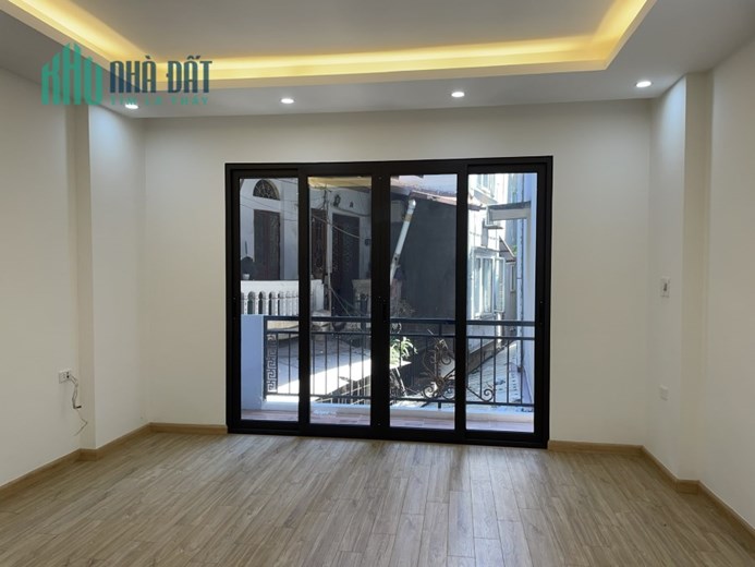 Bán nhà riêng Văn Chương Đống Đa 45m 5 tầng 4 ngủ 10m ra ô tô nhà đẹp ở ngay nhỉnh 5 tỷ lh