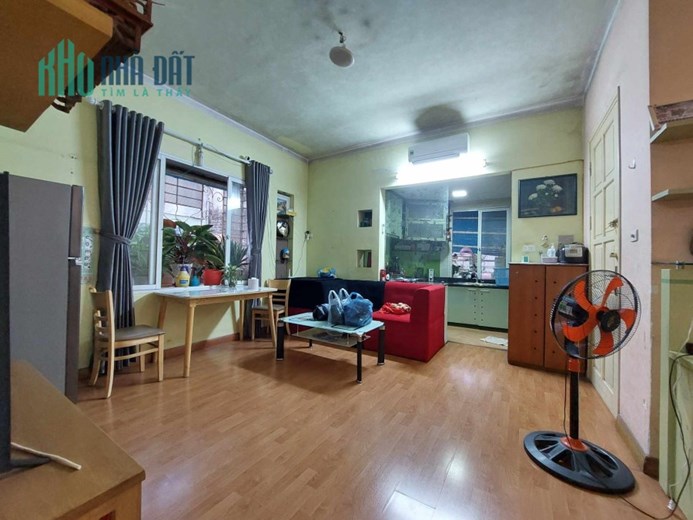 60M Tập Thể Lò Đúc – Hai Bà Trưng – Thoáng Đẹp - Ở Ngay – 1.8 Tỷ.