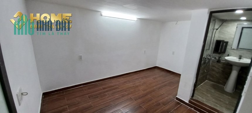 N1298. CHO THUÊ NHÀ NGÕ CẦU ĐẤT 2 NGỦ CÓ ĐỒ CƠ BẢN