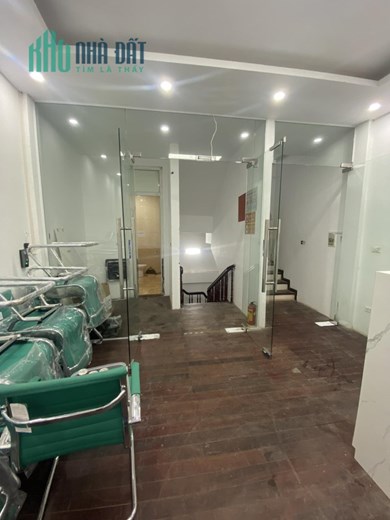 Nhà mặt phố Nguyễn Khang, Cầu Giấy 62m2 6tầng MT4.5m vỉa hè rộng kinh doanh sầm uất vị trí đẹp giá