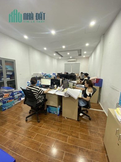 Nhà mặt phố Nguyễn Khang, Cầu Giấy 62m2 6tầng MT4.5m vỉa hè rộng kinh doanh sầm uất vị trí đẹp giá
