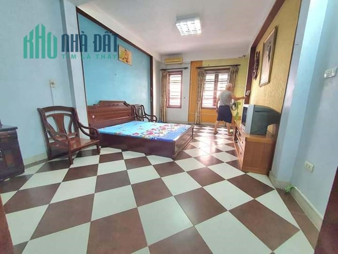 Bán Nhà Mặt Phố Hoa Bằng 63/67m2 x 5 tầng, 4 phòng ngủ đầy đủ công năng+1 của hàng kinh doanh, giá