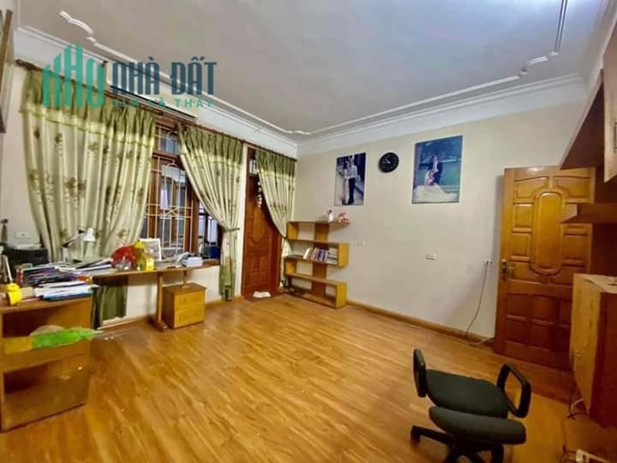 Bán Nhà Đình Thôn 78m2 x 6 tầng, 8 phòng khép kín, ô tô đỗ cổng, cách 1 nhà ra Phố, giá cho các đầu