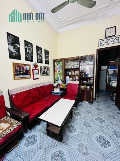 Bán nhà phân lô 31m2x3 tầng Phố Lý Nam Đế Quận Hoàn Kiếm, ô tô cách 10m chỉ 6.3 tỷ.