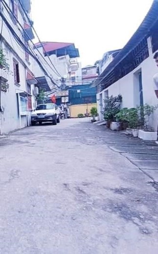 Bán Nhà Cấp 4 Xuân Đỉnh 50m2, mặt tiền 4m, khách mua đầu tư xây 5-6 tầng ở sướng, mặt ngõ ô tô