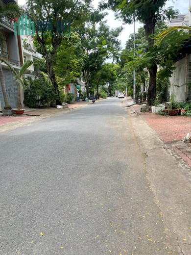 ĐẤT, TRUNG TÂM QUẬN 7, 5X20M, MT ĐƯỜNG SỐ, 5X18M, NHỈNH 8 TỶ